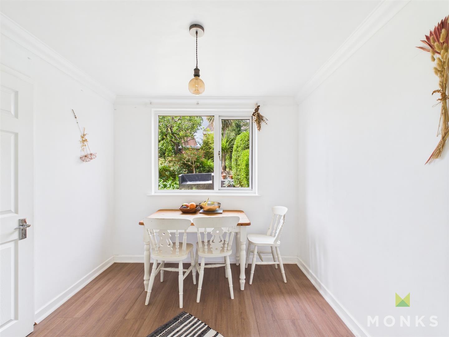 21 Mount Pleasant Road, Shrewsbury, SY1 3BH SSTC